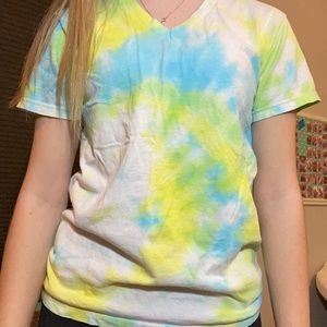 Short sleeve v-neck